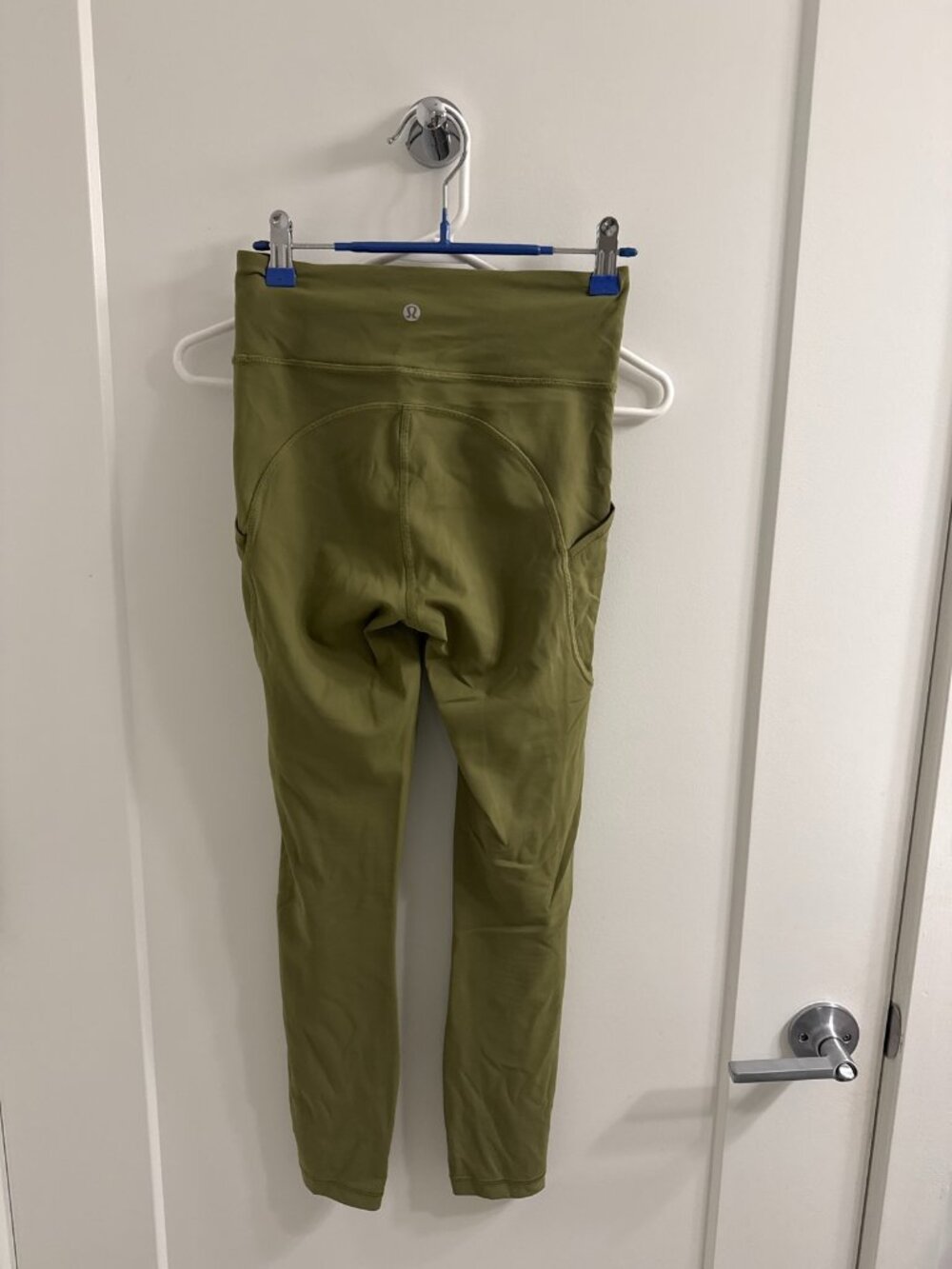 Lululemon High-Rise Legging with Side Pockets Olive Green Size 6